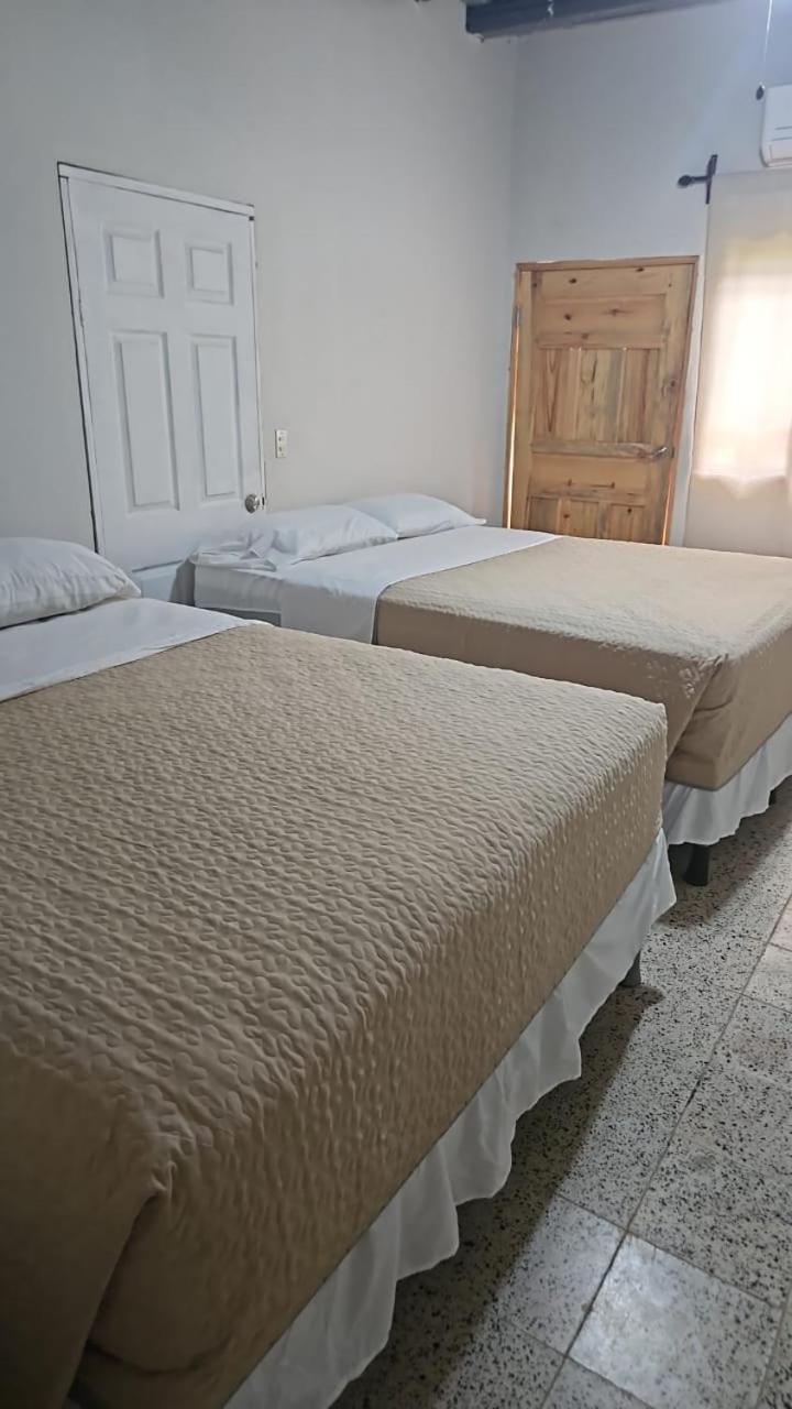 Aparta Hotel Palmerola Comayagua Bagian luar foto